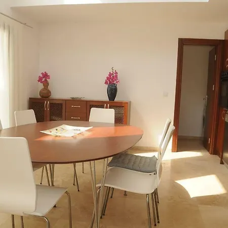 Oz Villa *