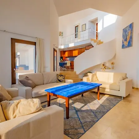 Villa Oz *